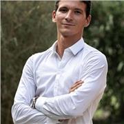 étudiant d'origine néerlandaise donne des cours en anglais et/ou en néerlandais